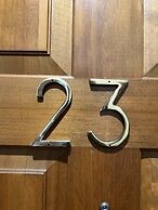 Delta Queen Lodge Bar Restaurant