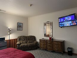 Delta Queen Lodge Bar Restaurant