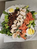 Delta Queen Lodge Bar Restaurant