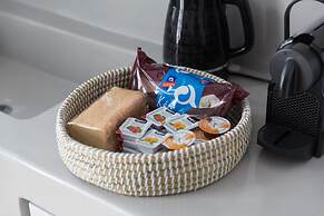 Captain's House Suites