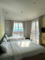 La Palma Hotel & Spa Sunset Town Phu Quoc