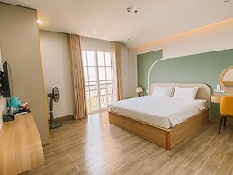 La Palma Hotel & Spa Sunset Town Phu Quoc