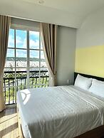 La Palma Hotel & Spa Sunset Town Phu Quoc