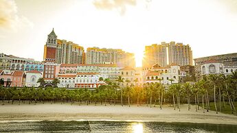 La Palma Hotel & Spa Sunset Town Phu Quoc