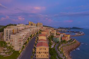 La Palma Hotel & Spa Sunset Town Phu Quoc