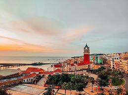 La Palma Hotel & Spa Sunset Town Phu Quoc