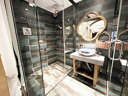 SecGarden Boutique Hotel