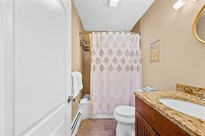 Alpine Court Chalet 4 Bedroom Home