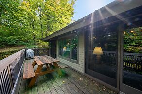 Alpine Court Chalet 4 Bedroom Home