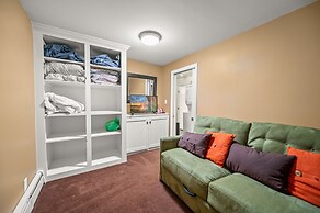 Alpine Court Chalet 4 Bedroom Home