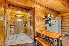 Star Views - Secluded W/mountain Views 2 Bedroom Cabin by Heavenly Vie