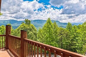 Star Views - Secluded W/mountain Views 2 Bedroom Cabin by Heavenly Vie