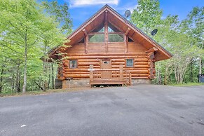 Stunning Views - Amazing Mountain Views 2 Bedroom Cabin by Heavenly Vi