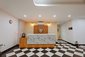 Lake View Hotel Revaas