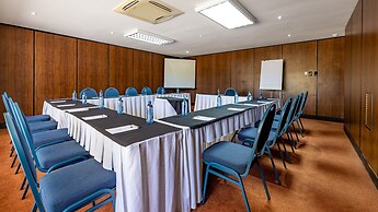 African Sky Hotels - Ermelo Inn