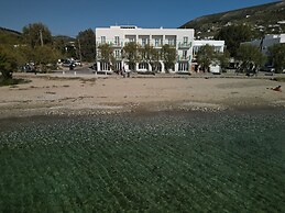 Play Paros