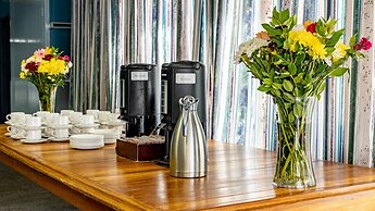 African Sky Hotels - Harrismith Inn