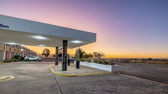 African Sky Hotels - Harrismith Inn