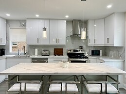 Waterfront Paradise Estate