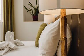 GIORGIO BOUTIQUE HOTEL