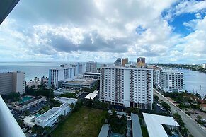 OneLuxStay at W Residences