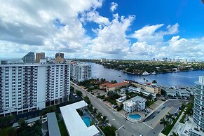OneLuxStay at W Residences