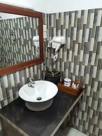 Sunshine Resort and Spa