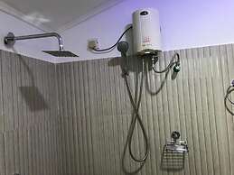 Sunshine Resort and Spa