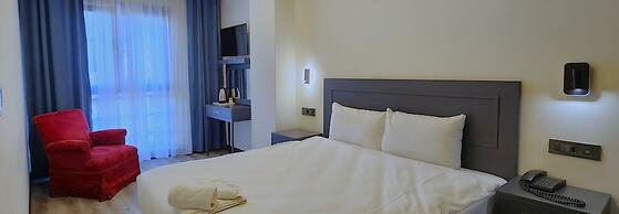 Shishly Palace Hotel