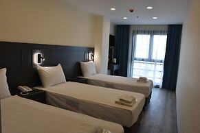 Shishly Palace Hotel