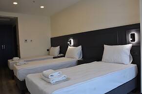 Shishly Palace Hotel