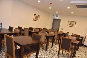 Shishly Palace Hotel