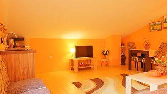 Sea View Cozy Flat 1 Min to Beach in Montenegro