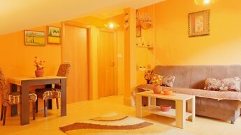 Sea View Cozy Flat 1 Min to Beach in Montenegro