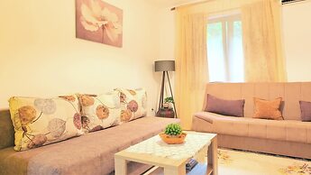 Chic Flat Near Beach in Montenegro