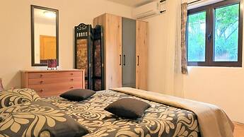 Chic Flat Near Beach in Montenegro