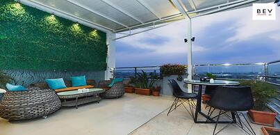 MeroStay 131 IS Hotel