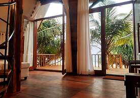 Sri Lanka Beach House Hotel and SPA
