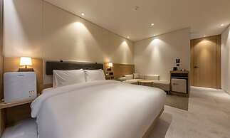 Masan Daisy Hotel