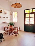 Waki Conscious Hotel