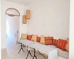 Waki Conscious Hotel