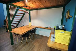 Terminal 1 Guest House