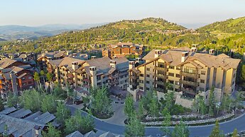 Arrowleaf by Luxury Mountain Destination