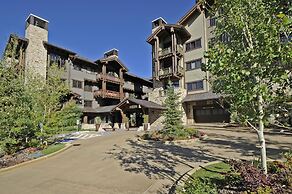 Arrowleaf by Luxury Mountain Destination