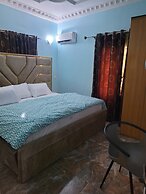 Dazzle Hotels and Apartments