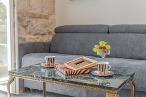 Grand Promenade Suite - Tale Of The Sea