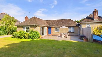 White Roses a dog Friendly Retreat for two