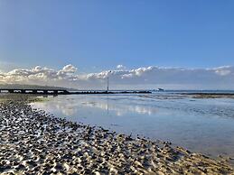 Solent Landing No 12A - Beachfront