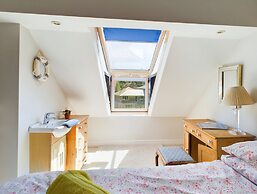 Solent Landing No 16 Beach Retreat