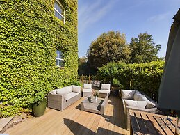 Solent Landing No 16 Beach Retreat